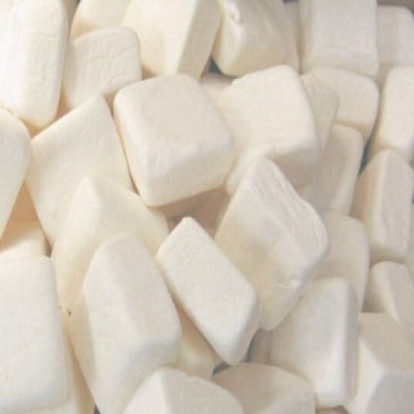 Cloetta Chewy Vanilla Marshmallow Cubes - Ozzie And The Danes